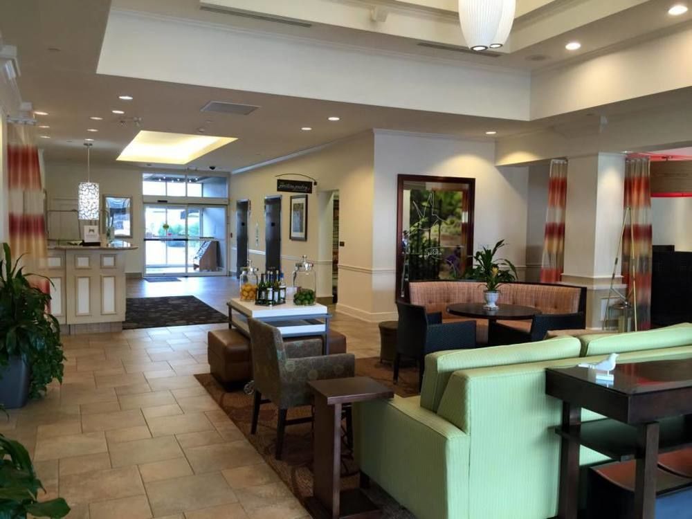 Hilton Garden Inn Kansas City/Kansas Ngoại thất bức ảnh